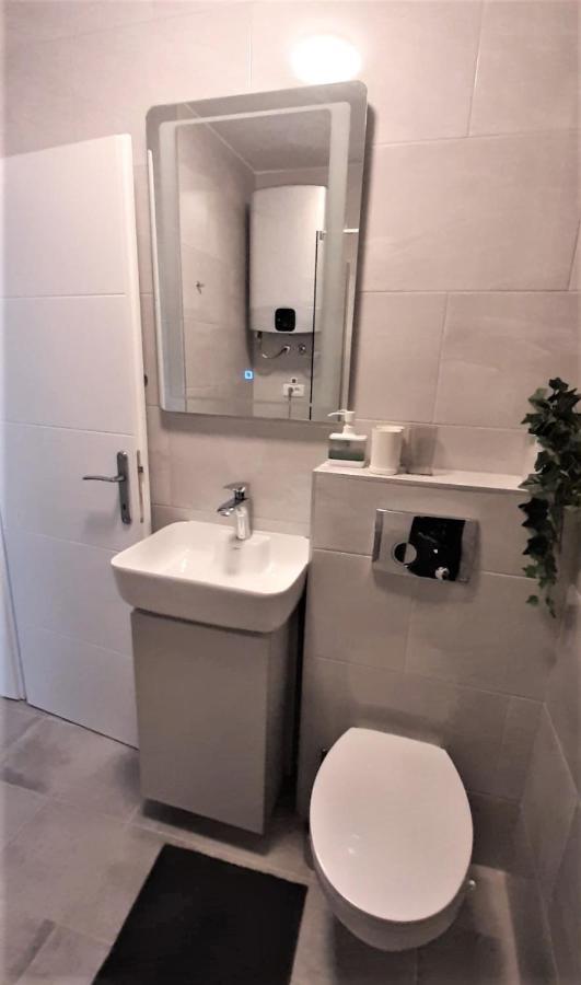 זאגרב Luca, Digital Nomad Getaway Studio Apartment מראה חיצוני תמונה